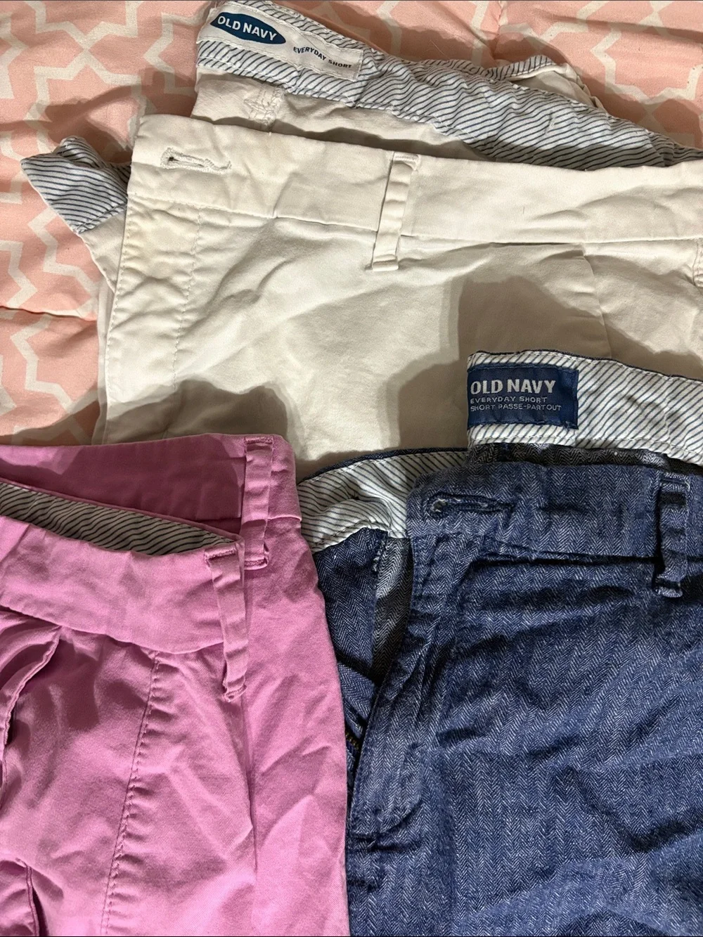 Old Navy Women's Shorts - Black, Navy, Beige, White, Pink 5 pairs of shorts